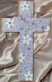 Mosaic Cross ~ Pieced Daisies on Lavender